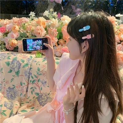 辣个女生